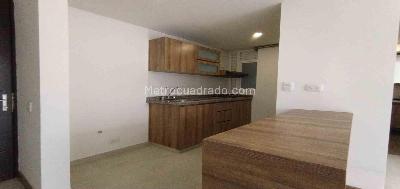 Apartaestudio en venta en Baja Suiza, Manizales, 47 m² · foto 2 de 15