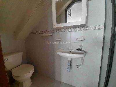 Casa en arriendo en La Rambla, Manizales · foto 4 de 20