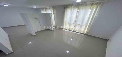 Apartaestudio en arriendo en Belmonte Bajo, Pereira, 36 m² · foto 3 de 14