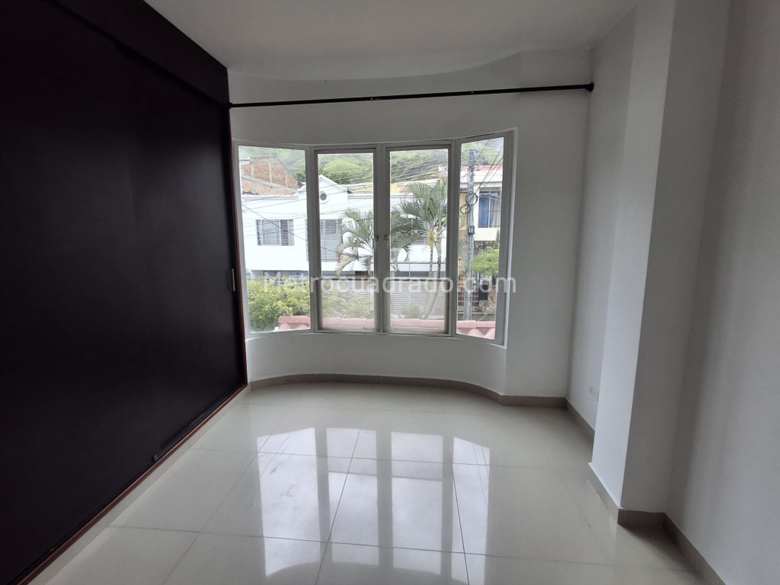 Arriendo de Apartamento en El bosque Cali 788M5002714