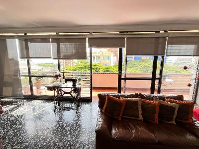 Apartamento de 3 alcobas en venta en Granada, Cali, 164 m² · foto 2 de 12