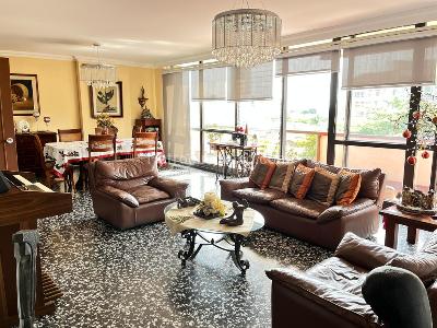 Apartamento de 3 alcobas en venta en Granada, Cali, 164 m² · foto 8 de 12