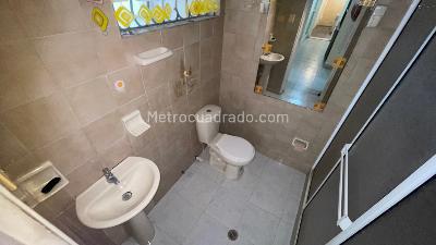 Casa de 5 alcobas en venta en Tequendama, Cali, 334 m² · foto 11 de 13