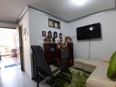 Casa de 5 alcobas en venta en Napoles, Cali, 290 m² · foto 16 de 19