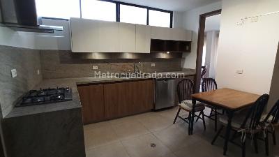 Apartamento de 3 alcobas en venta en Santa Monica Residencial, Cali, 232 m² · foto 3 de 20