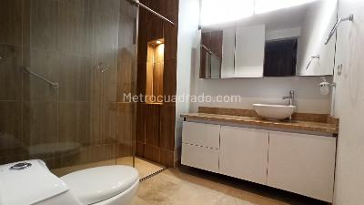 Apartamento de 3 alcobas en venta en Santa Monica Residencial, Cali, 232 m² · foto 6 de 20
