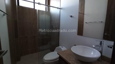 Apartamento de 3 alcobas en venta en Santa Monica Residencial, Cali, 232 m² · foto 18 de 20