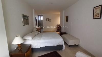 Apartamento de 3 alcobas en venta en Santa Monica Residencial, Cali, 232 m² · foto 20 de 20