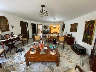 Apartamento de 3 alcobas en venta en Prados Del Norte, Cali, 148 m² · foto 4 de 11
