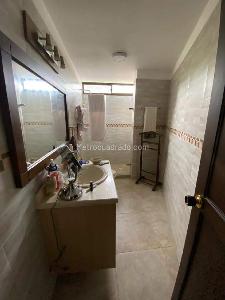 Apartamento de 3 alcobas en venta en Prados Del Norte, Cali, 148 m² · foto 5 de 11