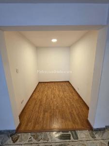 Apartamento en venta en Prados Del Norte, Cali · foto 8 de 20