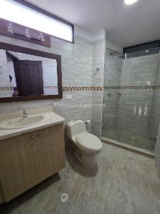 Apartamento en venta en Prados Del Norte, Cali · foto 15 de 20