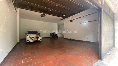 Casa de 4 alcobas en venta en Tejares, Cali, 490 m² · foto 3 de 20