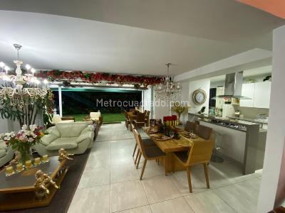 Casa de 3 alcobas en venta en Pance, Cali, 450 m² · foto 3 de 20