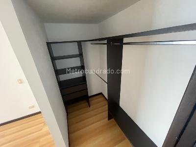 Apartamento de 3 alcobas en venta en Valle Del Lili, Cali, 82 m² · foto 9 de 20