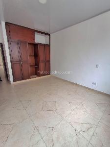 Apartaestudio en Arriendo, Urbanizacion La Flora, Cali