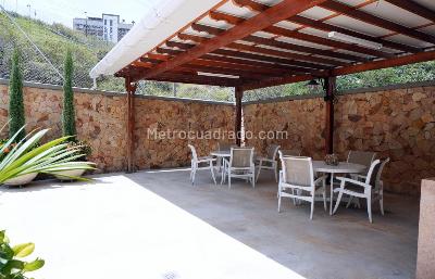 Apartamento de 4 alcobas en venta en Santa Teresita, Cali, 430 m² · foto 18 de 19