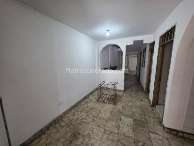Casa de 5 alcobas en venta en Jorge Isaacs, Cali, 320 m² · foto 4 de 20