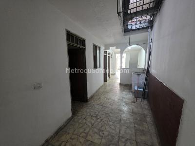 Casa de 5 alcobas en venta en Jorge Isaacs, Cali, 320 m² · foto 8 de 20