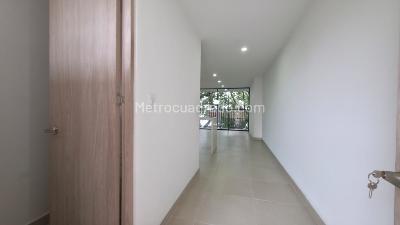 Apartamento de 3 alcobas en venta en Cuarto De Legua, Cali, 138 m² · foto 2 de 20