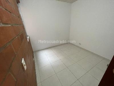 Apartamento en venta en Primero De Mayo, Cali · foto 8 de 20