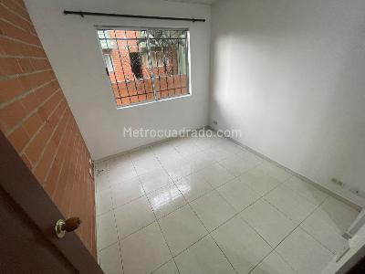 Apartamento en venta en Primero De Mayo, Cali · foto 11 de 20