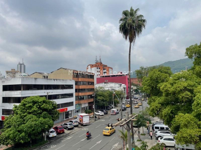 Edificio de Oficinas en Arriendo, San Vicente, Cali - Więcej