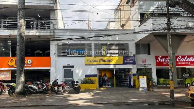 Retail space for rent in Santa Monica Residencial, Cali