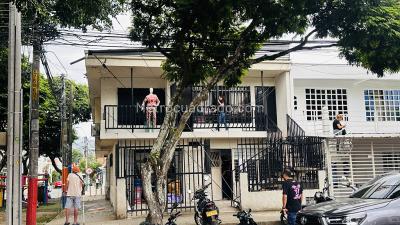 Casa de 5 alcobas en venta en El Jardin, Cali, 286 m² · foto 4 de 20