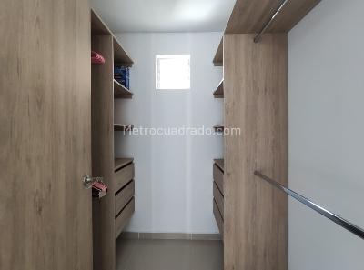 Apartamento de 2 alcobas en venta en Brisas De Los Alamos, Cali, 68 m² · foto 18 de 20