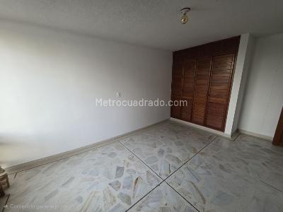 Apartamento de 3 alcobas en venta en Versalles, Cali, 179 m² · foto 13 de 20