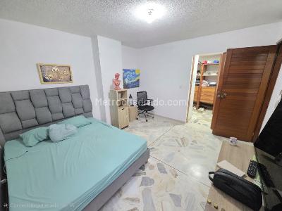 Apartamento de 3 alcobas en venta en Versalles, Cali, 179 m² · foto 15 de 20