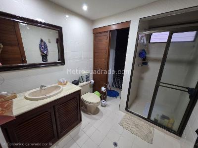 Apartamento de 3 alcobas en venta en Versalles, Cali, 179 m² · foto 16 de 20