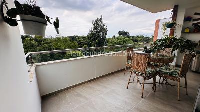 Apartamento de 3 alcobas en venta en Parcelaciones Pance, Cali, 130 m² · foto 3 de 20