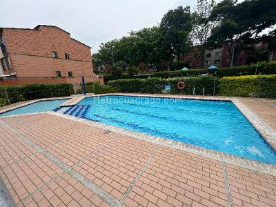 Casa de 3 alcobas en venta en Ciudad 2000, Cali, 55 m² · foto 11 de 12