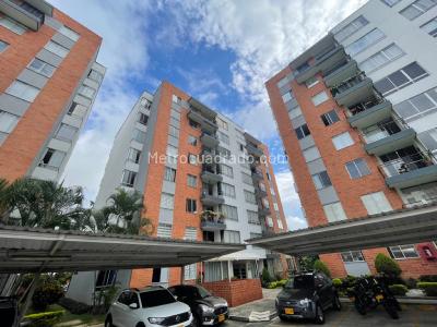 Apartamento de 3 alcobas en venta en Valle Del Lili, Cali, 82 m² · foto 3 de 20