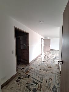 Casa de 4 alcobas en arriendo en Santa Teresita, Cali, 450 m² · foto 12 de 20