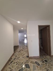 Casa de 4 alcobas en arriendo en Santa Teresita, Cali, 450 m² · foto 19 de 20