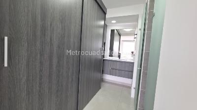 Apartamento de 1 alcoba en venta en La Flora, Cali, 33 m² · foto 14 de 20