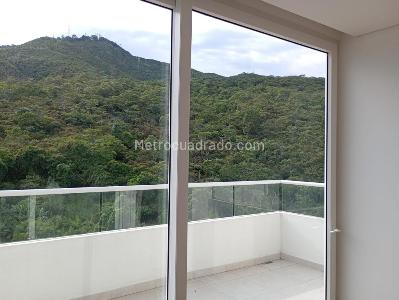 Apartamento de 3 alcobas en venta en Santa Monica Residencial, Cali, 205 m² · foto 4 de 18