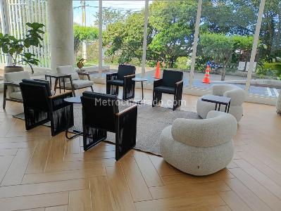 Apartamento de 3 alcobas en venta en Santa Monica Residencial, Cali, 205 m² · foto 18 de 18