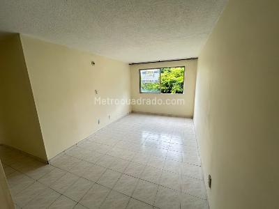 Apartamento de 3 alcobas en venta en Primero De Mayo, Cali, 60 m² · foto 4 de 13