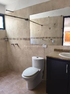Casa de 4 alcobas en venta en Alameda, Cali, 257 m² · foto 10 de 13