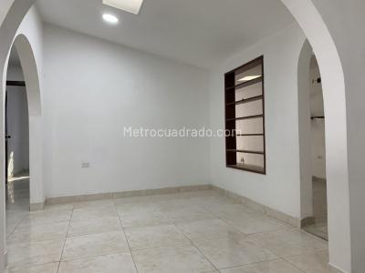 Casa de 3 alcobas en venta en Prados Del Norte, Cali, 264 m² · foto 3 de 20