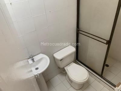 Casa de 3 alcobas en venta en Prados Del Norte, Cali, 264 m² · foto 19 de 20