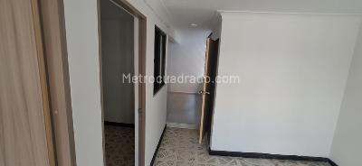 Casa de 5 alcobas en venta en Urbanizacion Calimio, Cali, 70 m² · foto 2 de 15