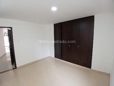 Apartamento de 3 alcobas en arriendo en San Vicente, Cali, 128 m² · foto 16 de 20
