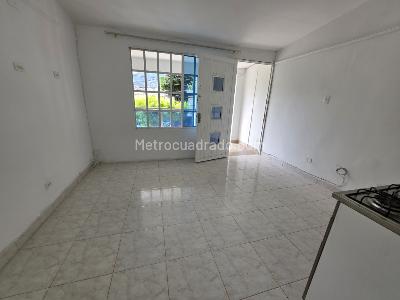 Apartaestudio en arriendo en Urbanizacion La Merced, Cali, 45 m² · foto 3 de 16