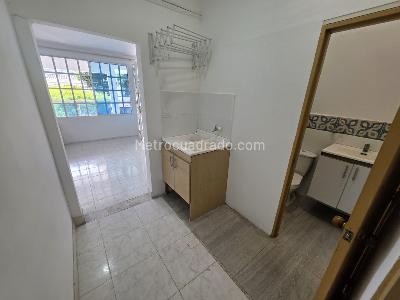 Apartaestudio en arriendo en Urbanizacion La Merced, Cali, 45 m² · foto 8 de 16