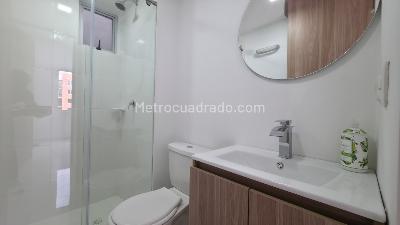 Apartamento de 2 alcobas en arriendo en Tierralinda, Cali, 68 m² · foto 19 de 20